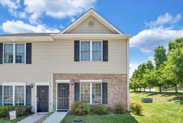 $219,900 | 1600 Wards Ferry Road, Unit 201, Lynchburg, VA 24502