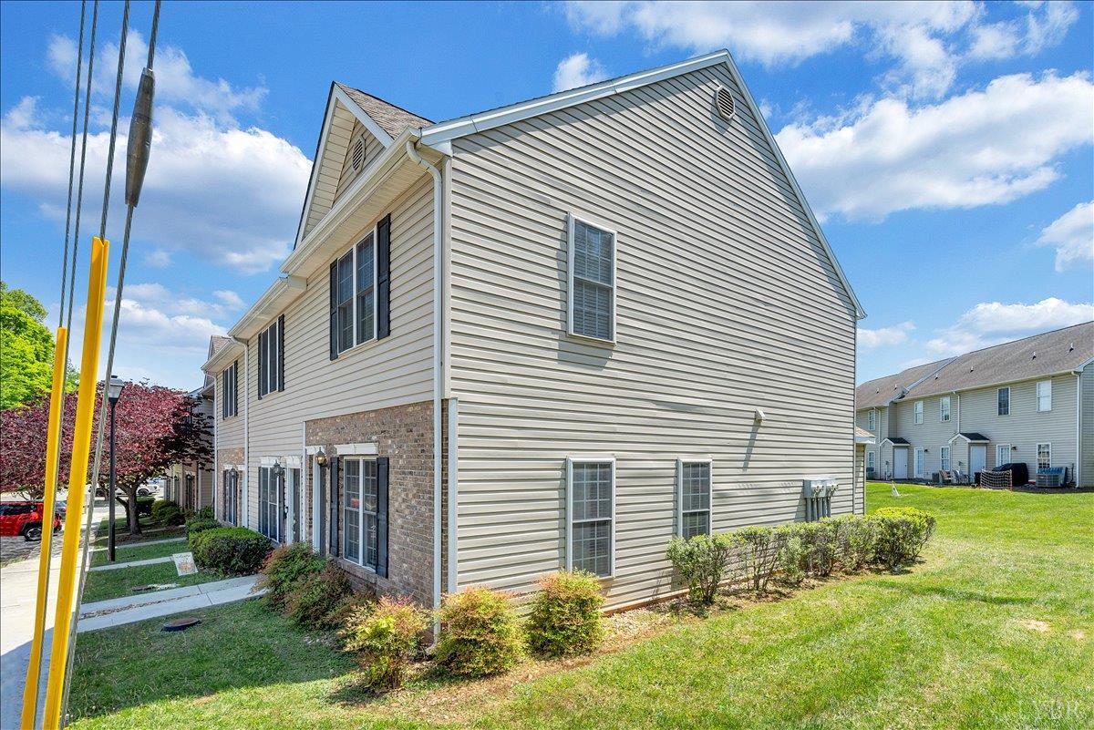 1600 Wards Ferry Road, Unit 201 Lynchburg, VA 24502 - Photo 20 of 23