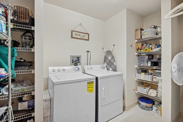 $285,000 | 1930 North Harlem Avenue, Unit 503, Elmwood Park, IL 60707