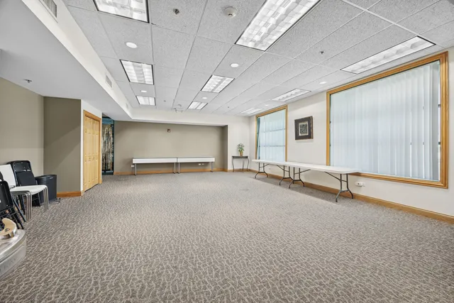 $285,000 | 1930 North Harlem Avenue, Unit 503, Elmwood Park, IL 60707