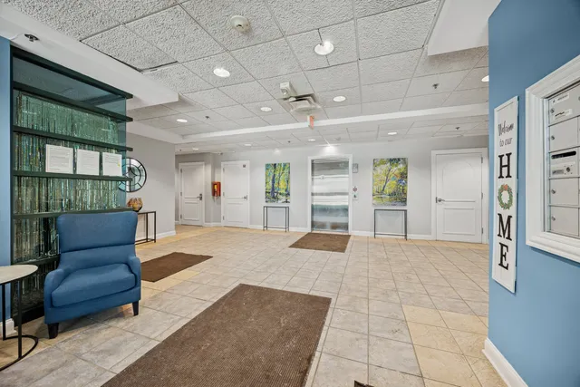 $285,000 | 1930 North Harlem Avenue, Unit 503, Elmwood Park, IL 60707