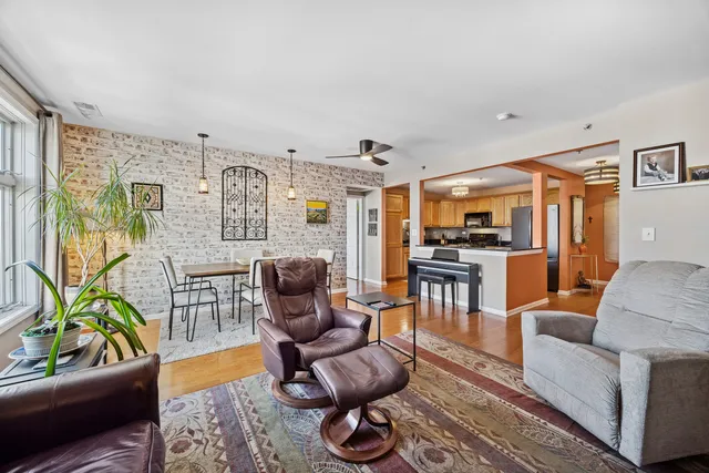 $285,000 | 1930 North Harlem Avenue, Unit 503, Elmwood Park, IL 60707