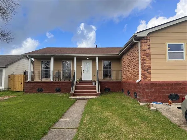 $220,000 | 3168 Sweet Gum Drive, Harvey, LA 70058