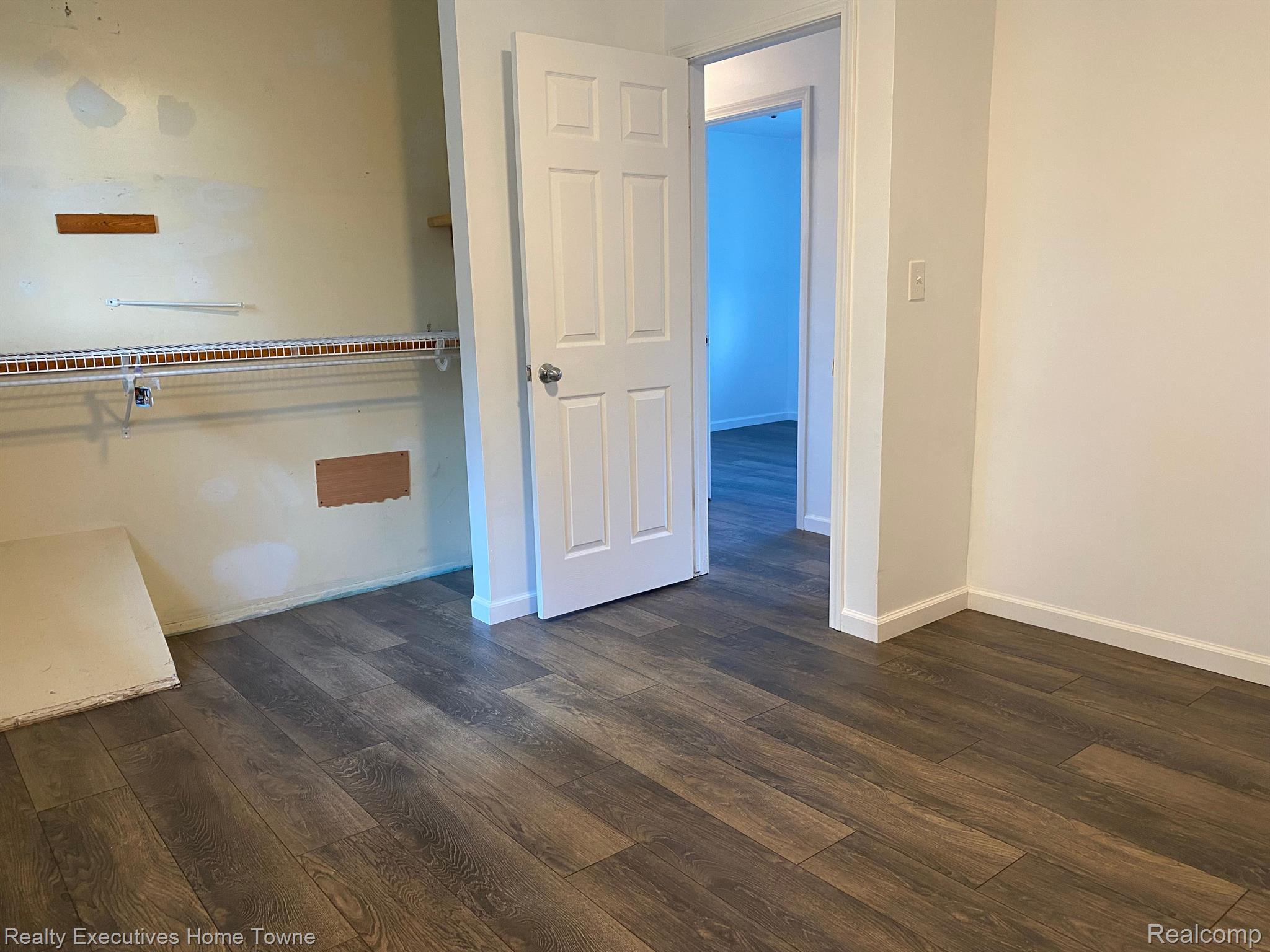 995 Cove Road Goodells, MI 48027 - Photo 15 of 23 MBR