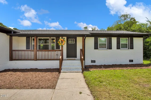 $249,999 | 7001 Bronwyn Street, Fayetteville, NC 28314