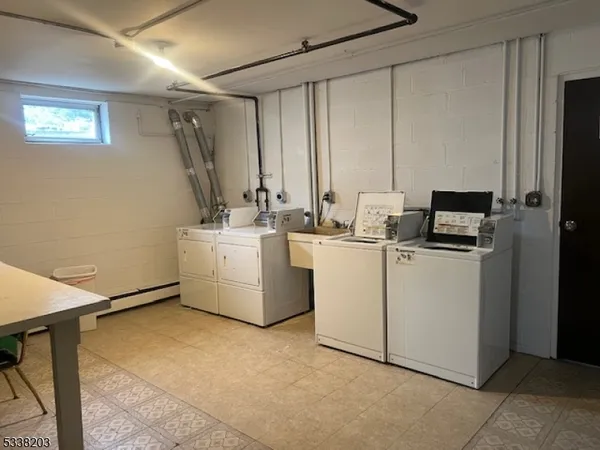 $2,400 | 10 Berton Place, Unit 10, Nutley, NJ 07110