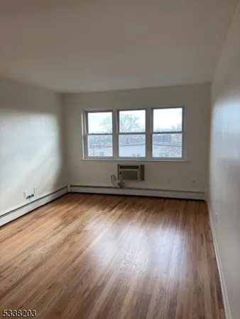 $2,400 | 10 Berton Place, Unit 10, Nutley, NJ 07110