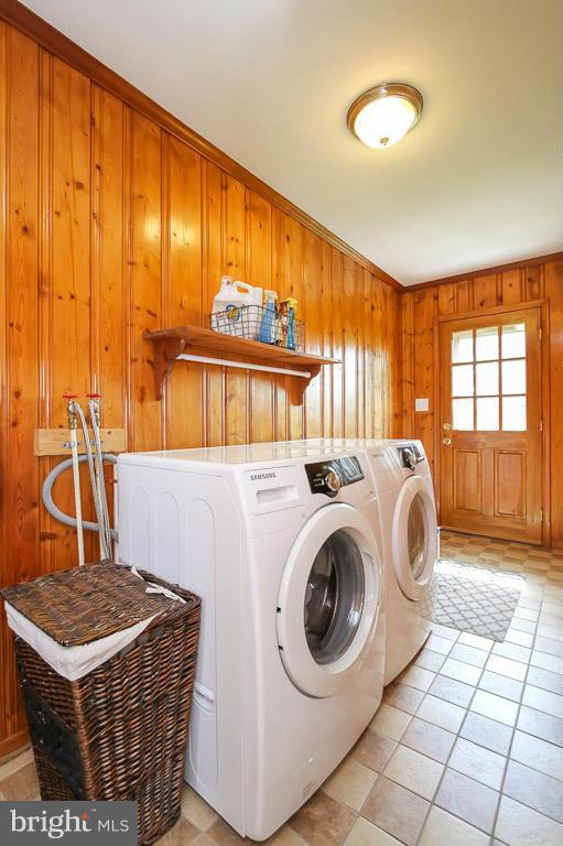 109 Trevanion Road Taneytown, MD 21787 - Photo 19 of 25 Laundry