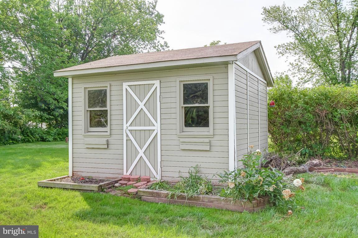 109 Trevanion Road Taneytown, MD 21787 - Photo 25 of 25 Exterior (Rear)