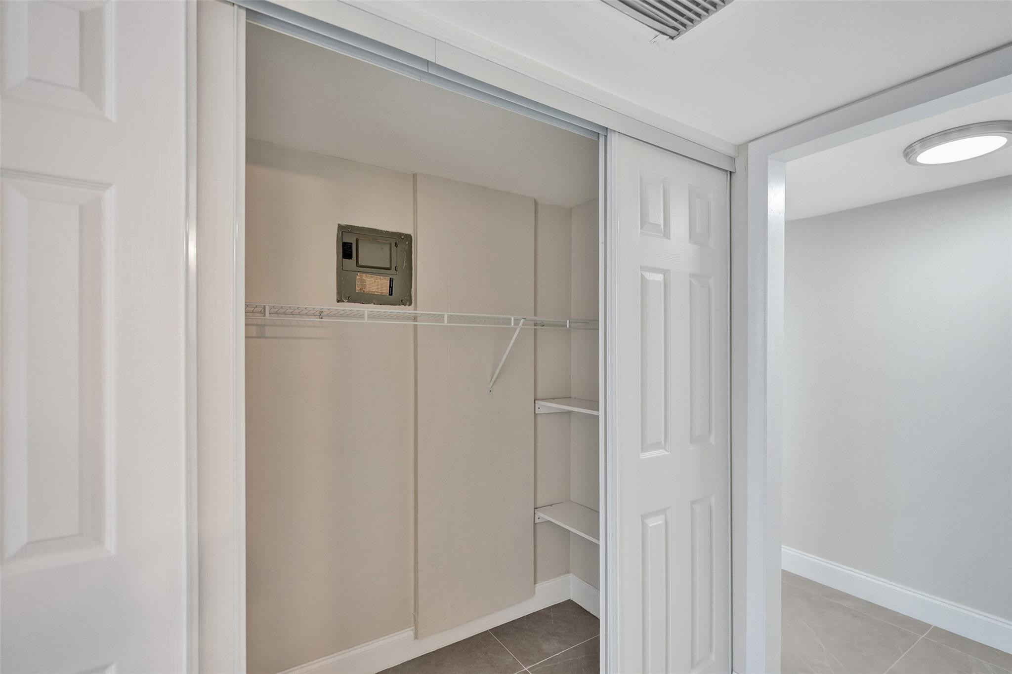 4222 Inverrary Boulevard, Unit 4810 Lauderhill, FL 33319 - Photo 42 of 63 a view of a hallway