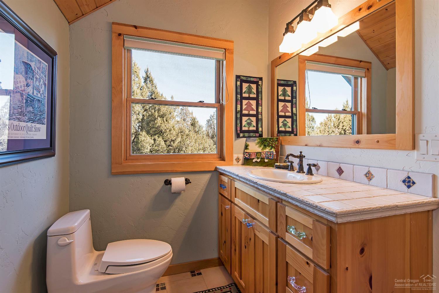17830 Mountain View Road Sisters, OR 97759 - Photo 17 of 25 Gallery Image 17