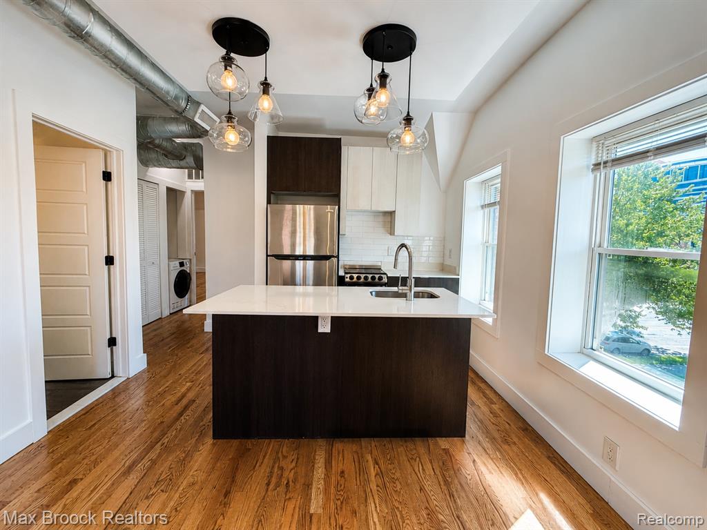 3143 Trumbull, Unit 301 Detroit, MI 48216 - Photo 4 of 12