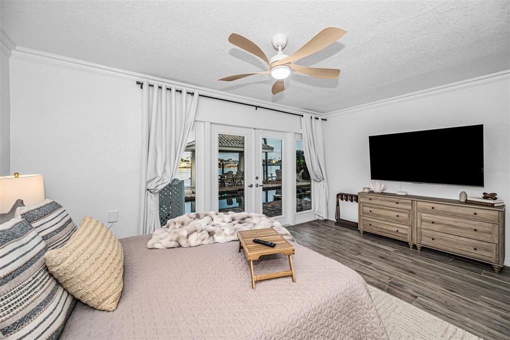 16353 Redington Drive Redington Beach, FL 33708 - Photo 35 of 100