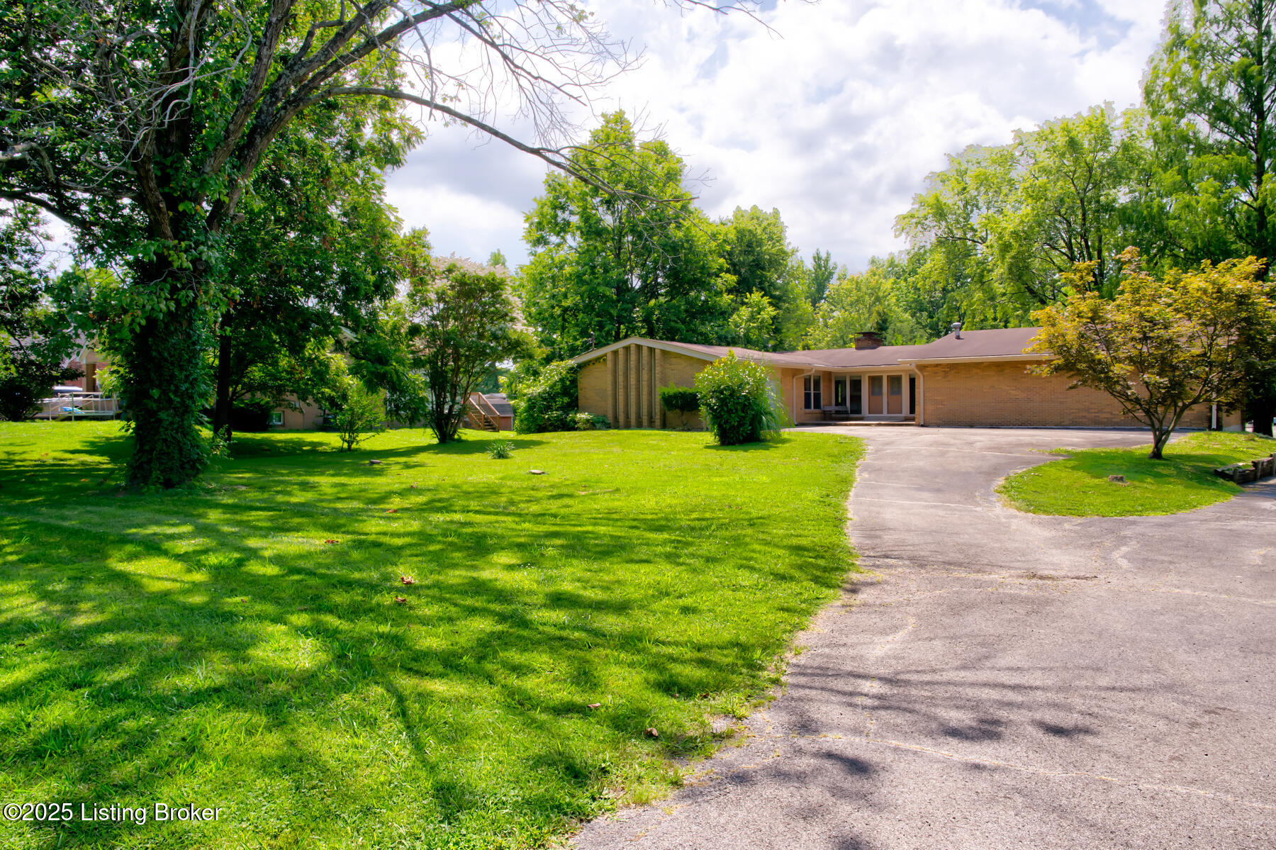 9210 Fairground Road Louisville, KY 40291 - Photo 39 of 43 GSP-9210 Fairground Rd-45