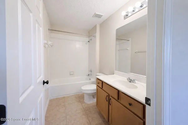 $2,800 | 1979 Tullagee Avenue, Melbourne, FL 32940