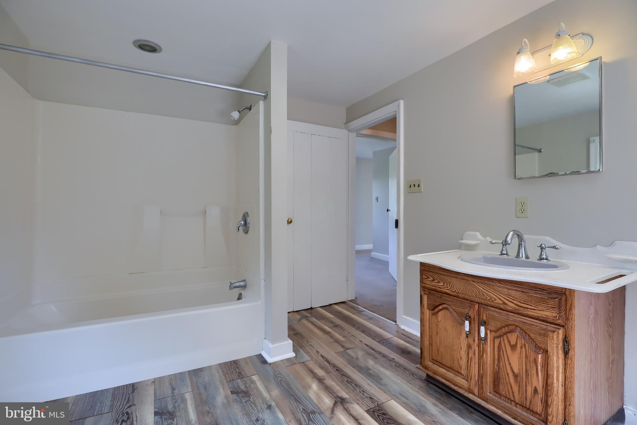 24 Benedict Road Lancaster, PA 17603 - Photo 19 of 40 Gallery Image 19