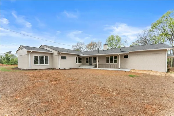 $1,900,000 | 664 Chenocetah Drive, Cornelia, GA 30531
