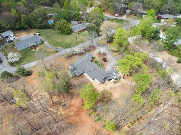 $1,900,000 | 664 Chenocetah Drive, Cornelia, GA 30531