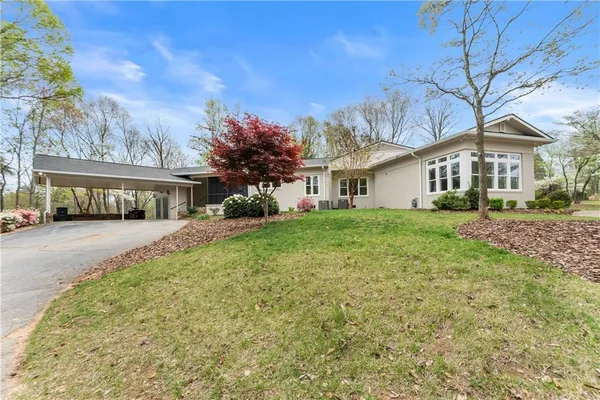 $1,900,000 | 664 Chenocetah Drive, Cornelia, GA 30531