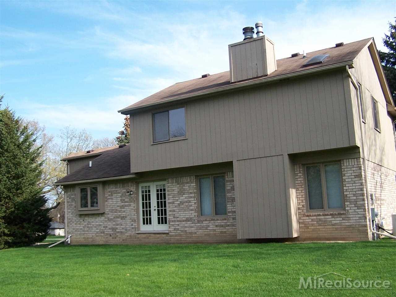 220 Bourbon Court Rochester, MI 48307 - Photo 2 of 28 31193081-1.JPG