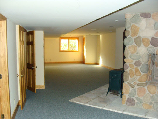 20813 Streit Road Harvard, IL 60033 - Photo 8 of 11 a view of hallway with a window and a livingroom