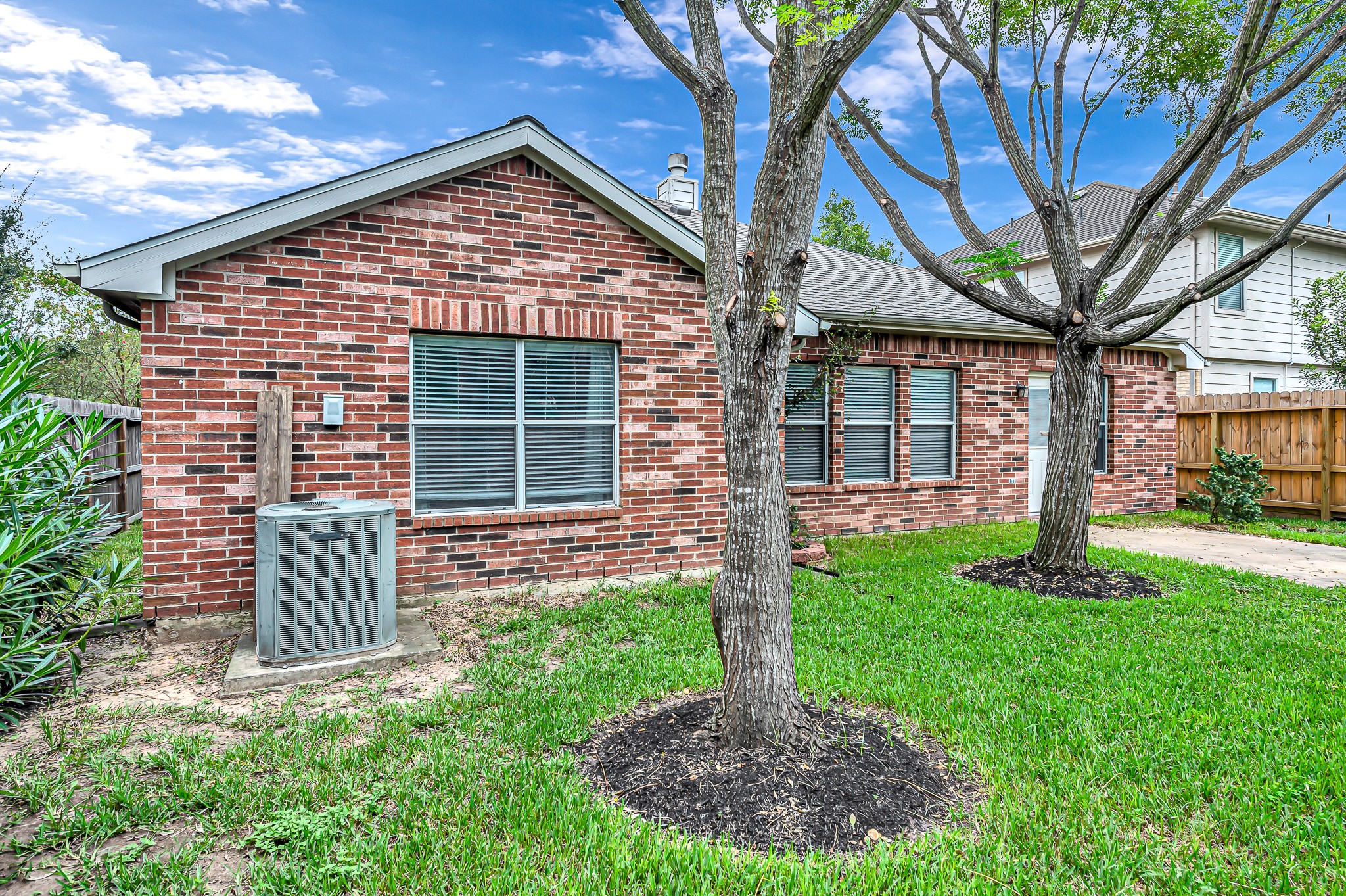 1602 Rustic Hollow Lane Katy, TX 77450 - Photo 33 of 48