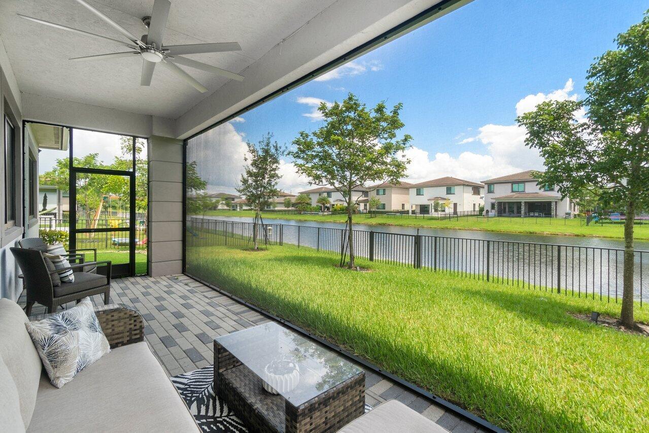 10825 Pacifica Way Parkland, FL 33076 - Photo 3 of 41 025-10825PacificaWay-Parkland-FL-33076-S