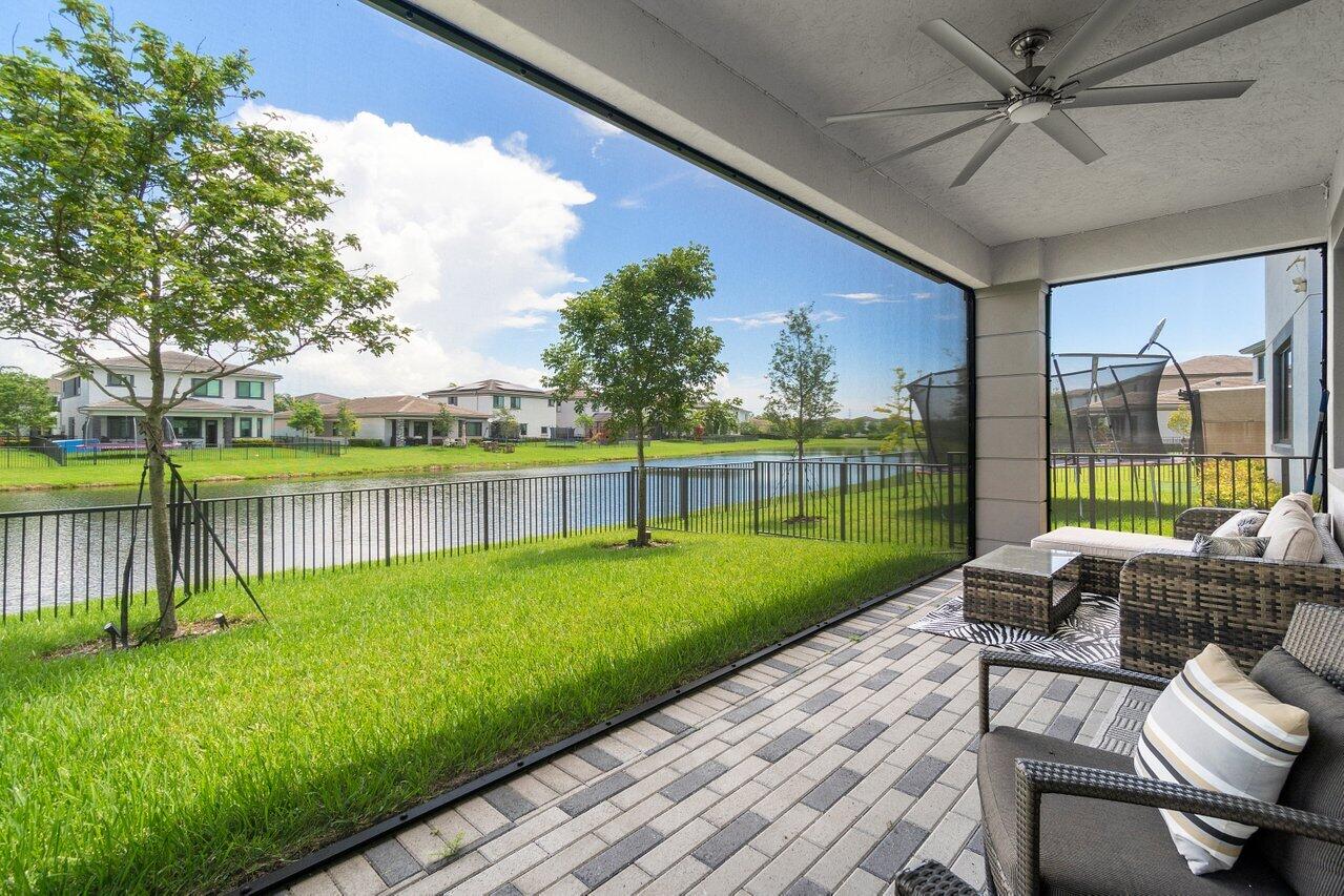 10825 Pacifica Way Parkland, FL 33076 - Photo 24 of 41 026-10825PacificaWay-Parkland-FL-33076-S