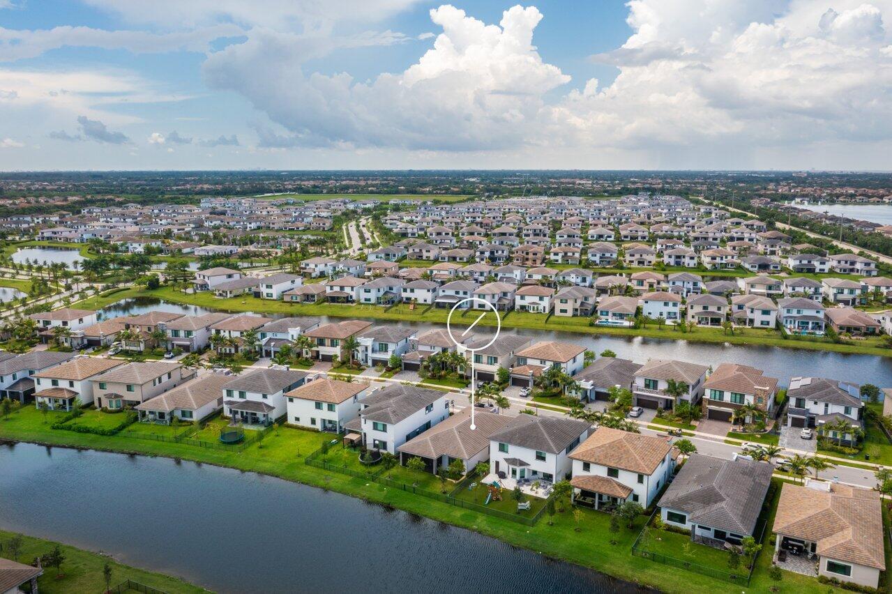 10825 Pacifica Way Parkland, FL 33076 - Photo 32 of 41 036-10825PacificaWay-Parkland-FL-33076-S