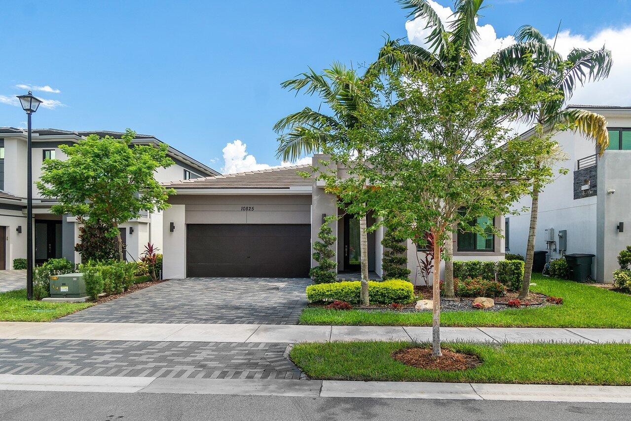 10825 Pacifica Way Parkland, FL 33076 - Photo 38 of 41 001-10825PacificaWay-Parkland-FL-33076-S