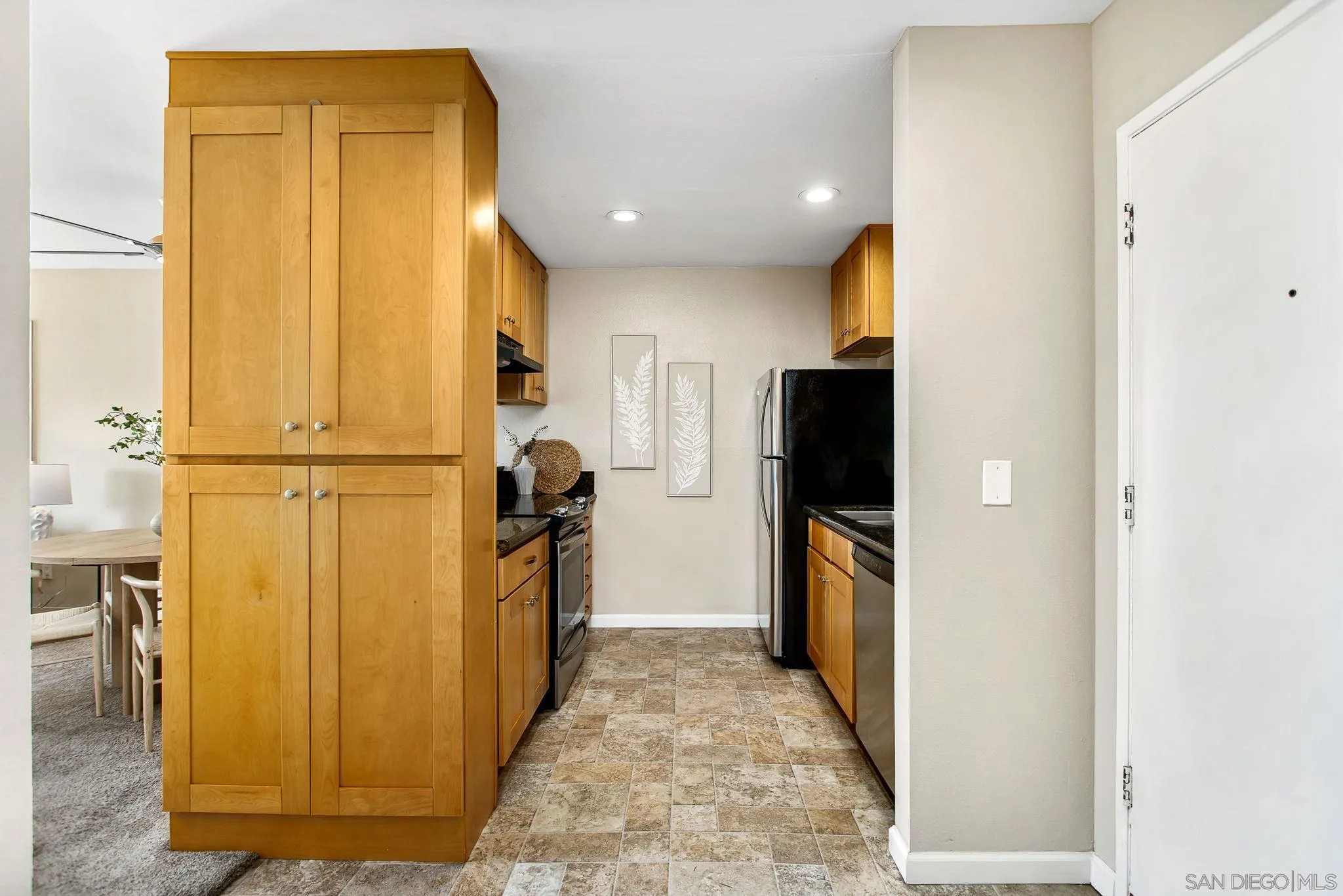 6675 Mission Gorge Road, Unit B101 San Diego, CA 92120 - Photo 10 of 43