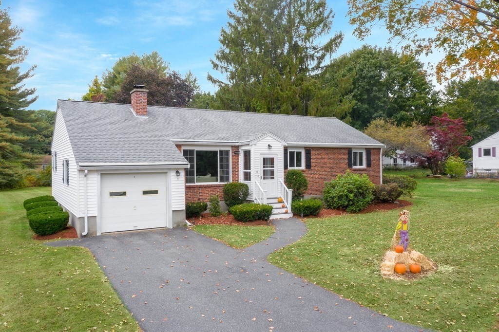 3 Bellwood Road Framingham, MA 01701 - Photo 1 of 40 Gallery Image 1