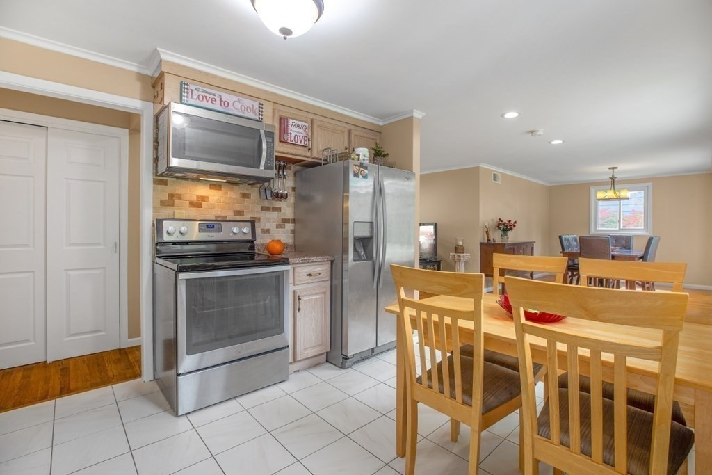 3 Bellwood Road Framingham, MA 01701 - Photo 18 of 40 Gallery Image 18