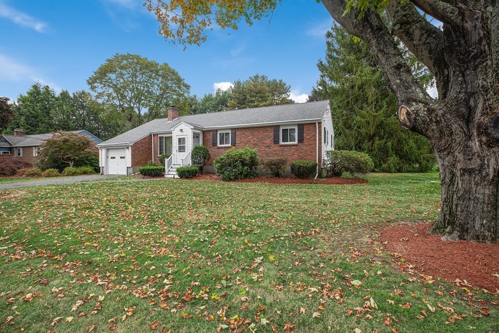 3 Bellwood Road Framingham, MA 01701 - Photo 3 of 40 Gallery Image 3