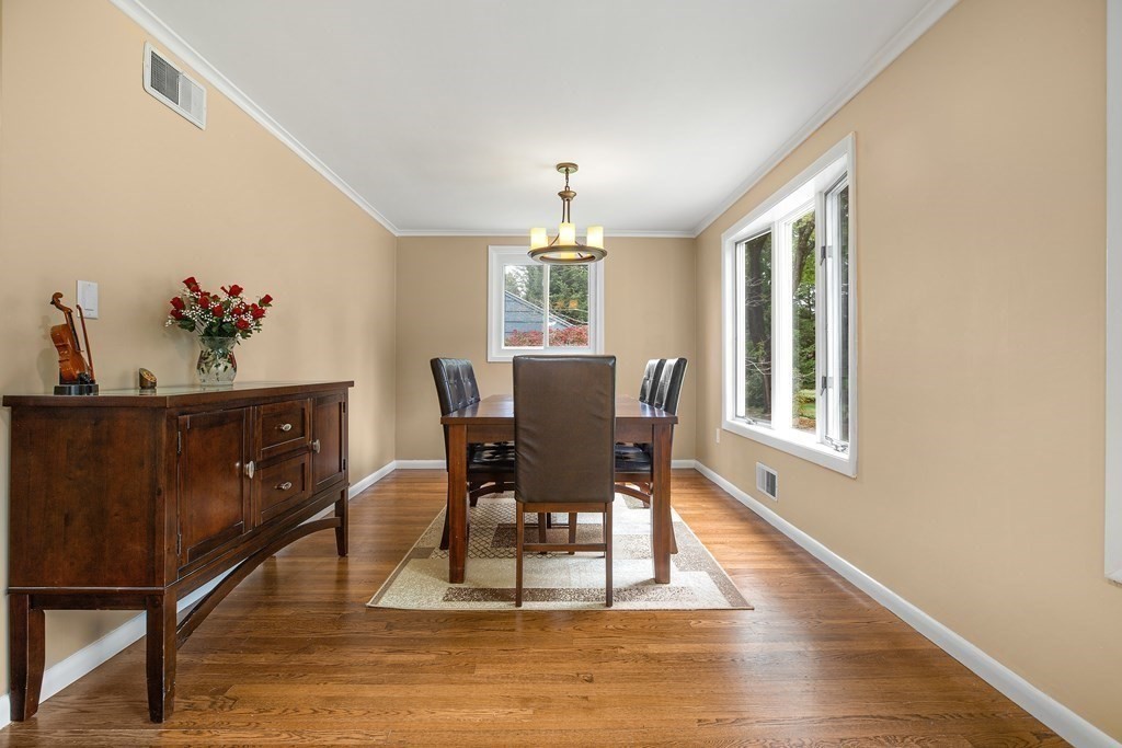 3 Bellwood Road Framingham, MA 01701 - Photo 10 of 40 Gallery Image 10