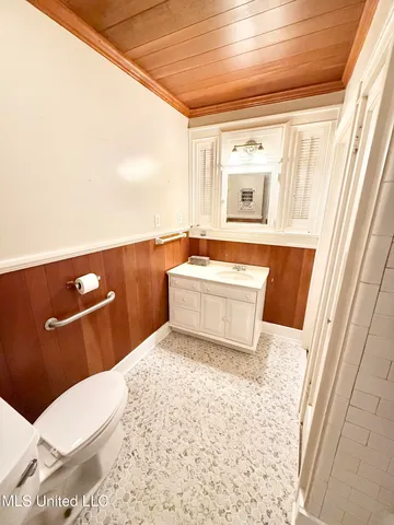 $499,000 | 721 South Church Street, Brookhaven, MS 39601