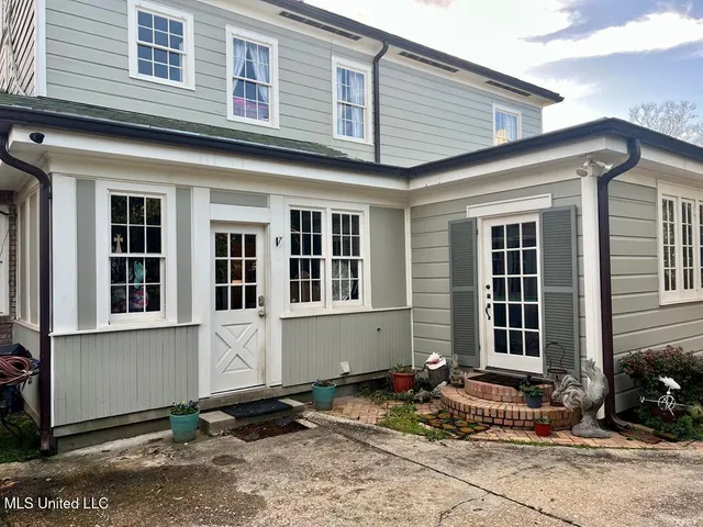 $499,000 | 721 South Church Street, Brookhaven, MS 39601