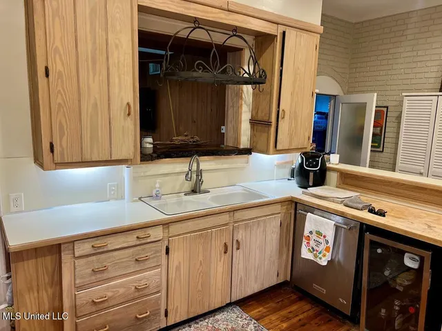 $499,000 | 721 South Church Street, Brookhaven, MS 39601