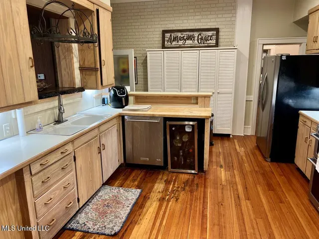 $499,000 | 721 South Church Street, Brookhaven, MS 39601