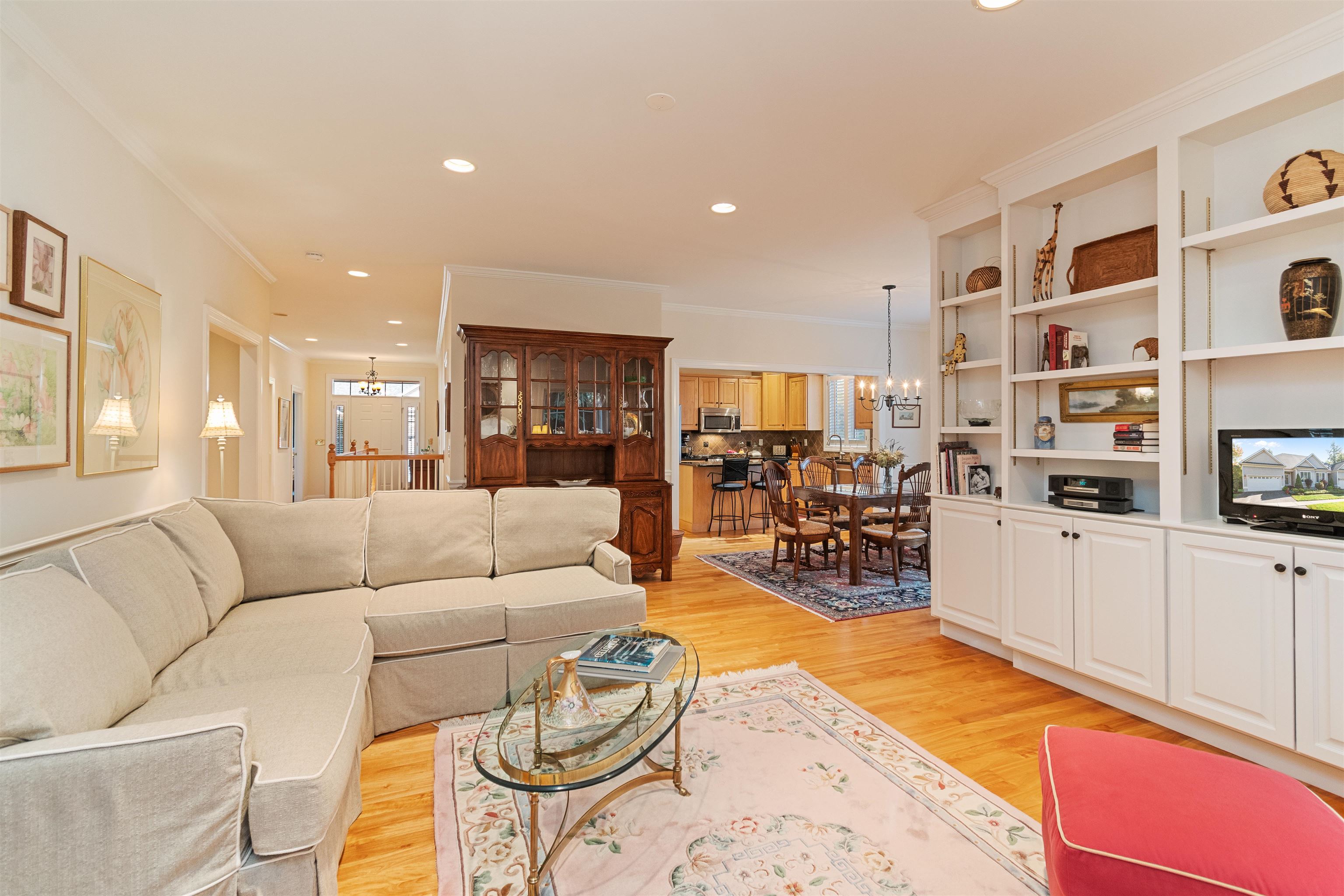 278 Michael Lane Williston, VT 05495 - Photo 10 of 60