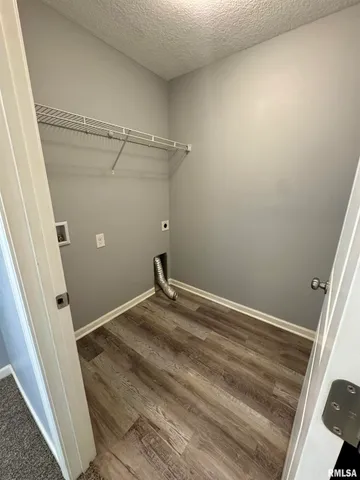 $2,100 | 4432 North Michigan Avenue, Davenport, IA 52806