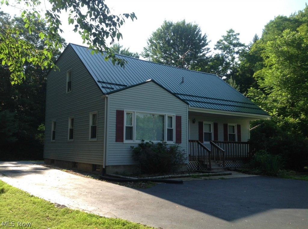 6429 Phillips Rice Road Cortland, OH 44410 - Photo 1 of 17 Gallery Image 1