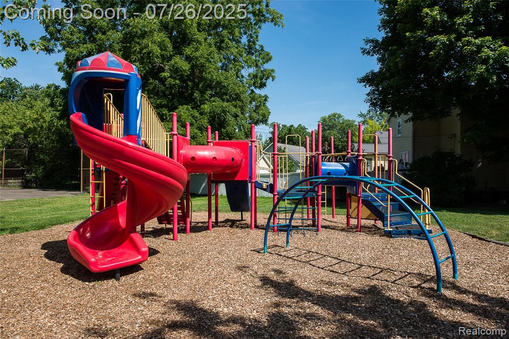 719 Spring Street Howell, MI 48843 - Photo 42 of 47