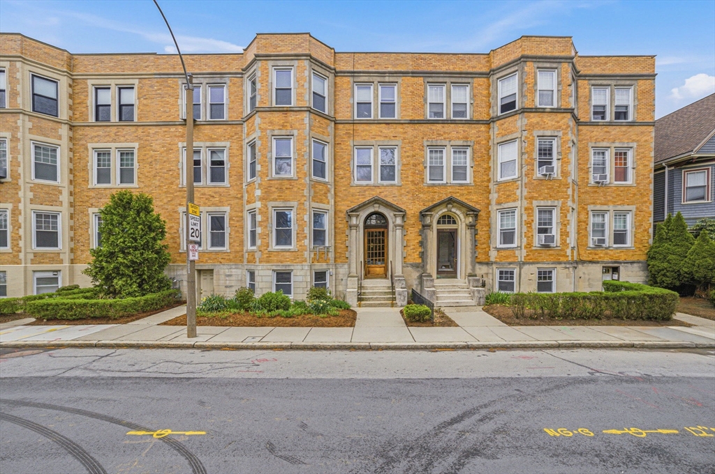 134 Pleasant Street, Unit 1 Brookline, MA 02446 - Photo 1 of 35