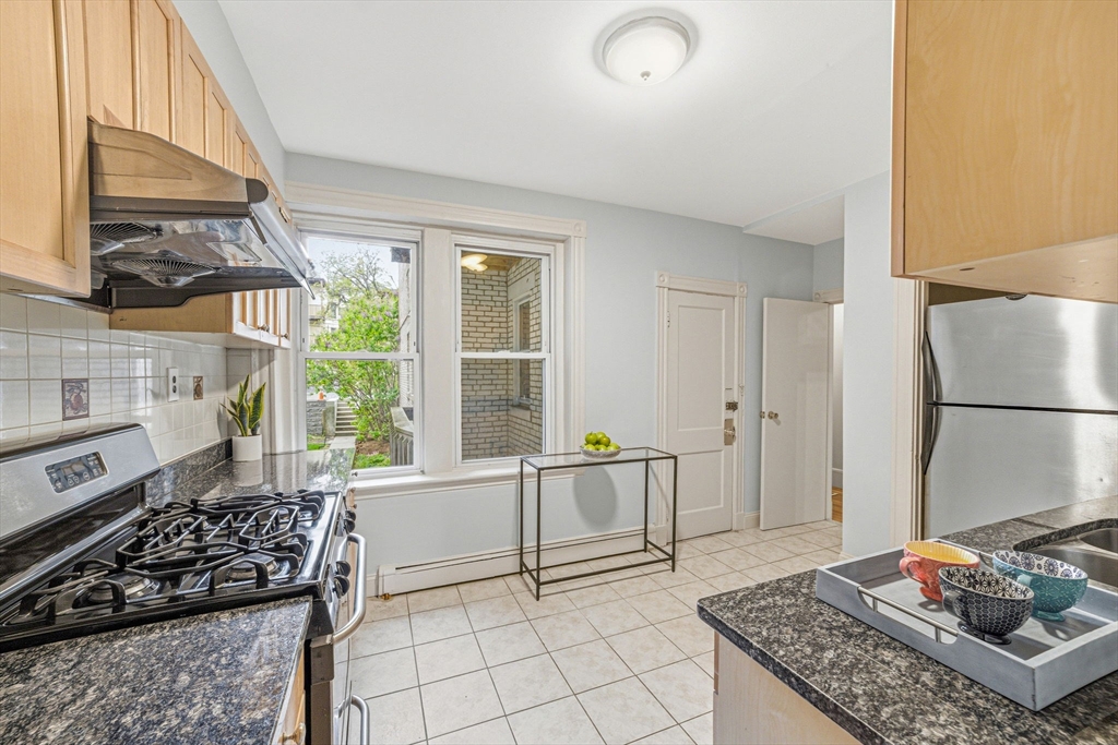 134 Pleasant Street, Unit 1 Brookline, MA 02446 - Photo 11 of 35