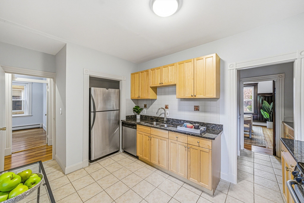 134 Pleasant Street, Unit 1 Brookline, MA 02446 - Photo 13 of 35