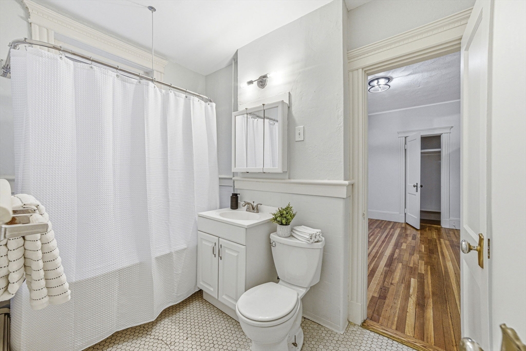 134 Pleasant Street, Unit 1 Brookline, MA 02446 - Photo 17 of 35