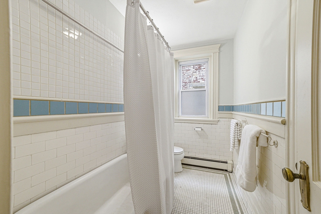 134 Pleasant Street, Unit 1 Brookline, MA 02446 - Photo 21 of 35