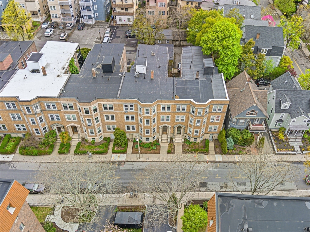 134 Pleasant Street, Unit 1 Brookline, MA 02446 - Photo 34 of 35