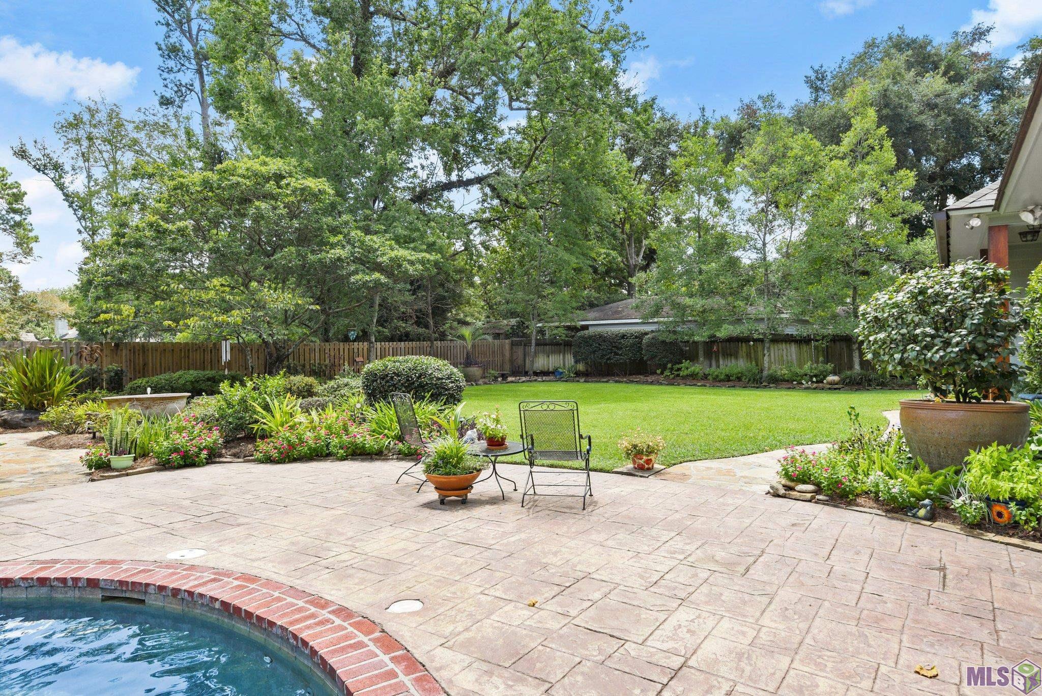 7110 Sheffield Avenue Baton Rouge, LA 70806 - Photo 46 of 50 Spacious Yard